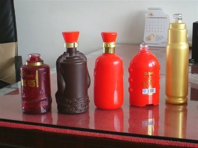 供應噴涂酒瓶【13912045688】-中華包裝瓶網-專業的瓶子、瓶蓋交易網站